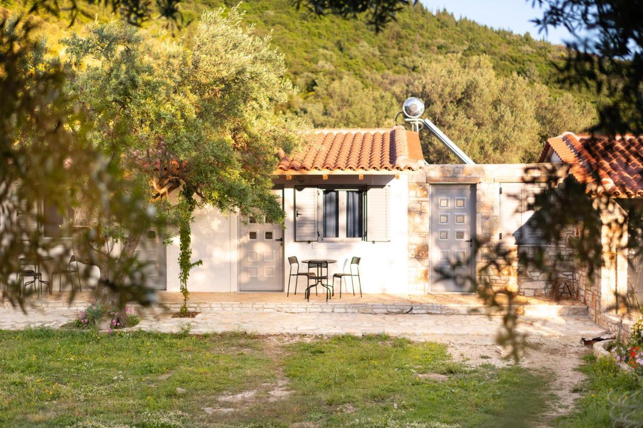 Janakis Garden Livadi Beach Himare Fshat Εξωτερικό φωτογραφία